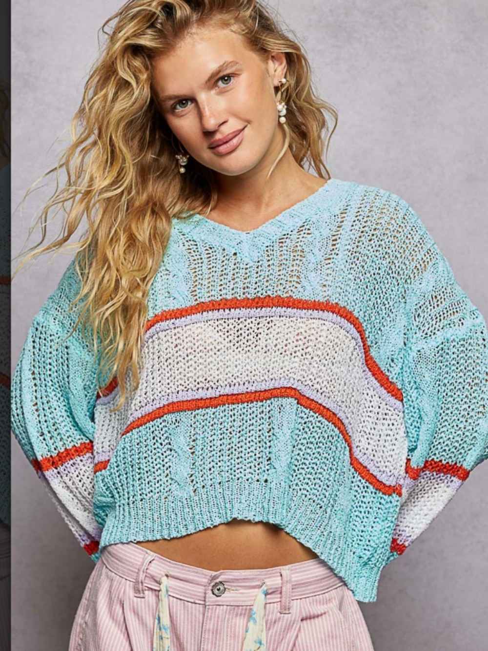 💲POL “ KATIE 2 “ POL V-Neck Stripe Sweater
